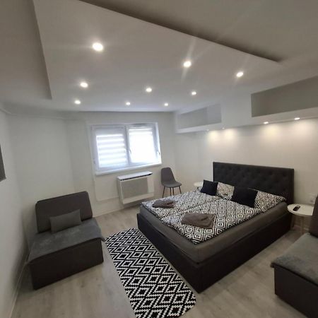 Belvárosi Apartman Vásárosnamény Vasarosnameny Exterior foto